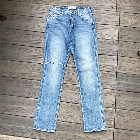 AMO Distressed Lover Jeans - Picture 2 of 9